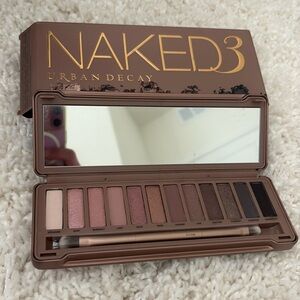 Naked3 Urban Decay eyeshadow palette